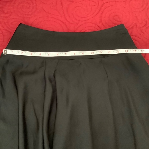 SUNNY LEIGH Black Ruffled Skirt - Picture 5 of 7